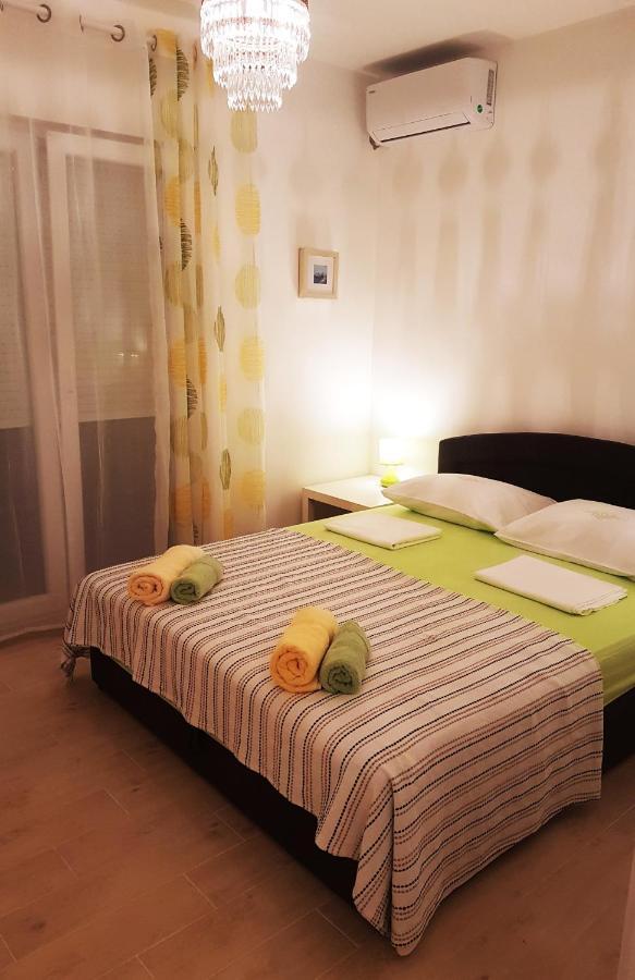 Apartmani Crikvenica 30098 - Dijana Rom bilde